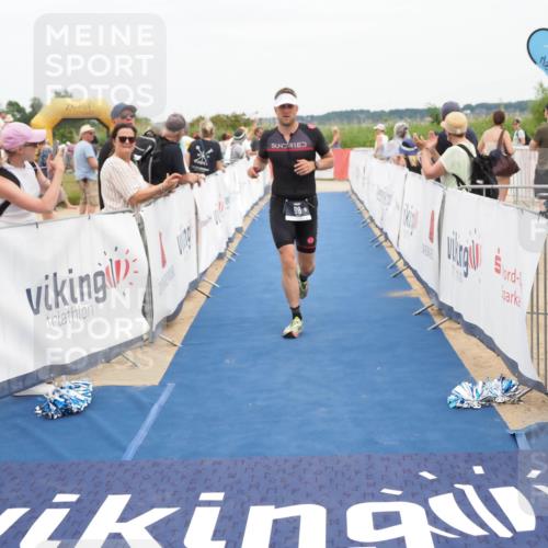 22.06.2025 - Viking Triathlon MichiJ http://msf.ph/oto/8117361 22.06.2025 15:07:26 Ziel 80 meine-sportfotos.de