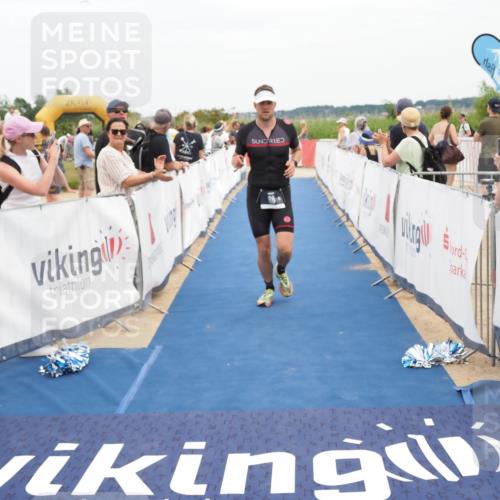 22.06.2025 - Viking Triathlon MichiJ http://msf.ph/oto/8117375 22.06.2025 15:07:26 Ziel 80 meine-sportfotos.de