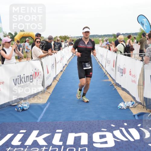 22.06.2025 - Viking Triathlon MichiJ http://msf.ph/oto/8117413 22.06.2025 15:07:26 Ziel 80 meine-sportfotos.de