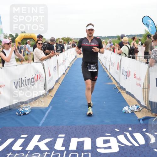 22.06.2025 - Viking Triathlon MichiJ http://msf.ph/oto/8117424 22.06.2025 15:07:26 Ziel 80 meine-sportfotos.de