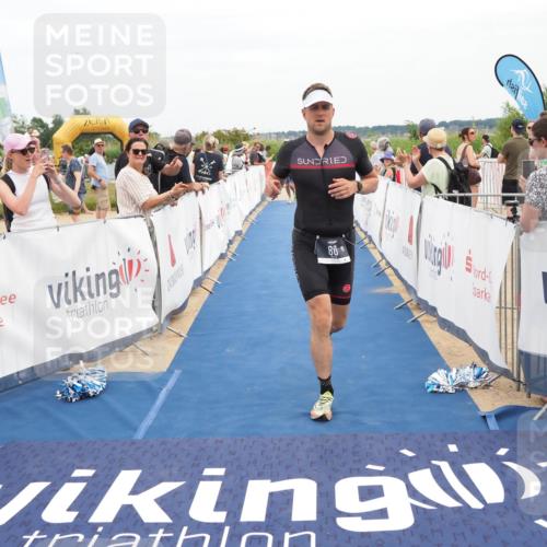 22.06.2025 - Viking Triathlon MichiJ http://msf.ph/oto/8117431 22.06.2025 15:07:27 Ziel 80 meine-sportfotos.de