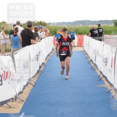 22.06.2025 - Viking Triathlon MichiJ http://msf.ph/oto/8117531 22.06.2025 16:27:45 Ziel 142, 633 meine-sportfotos.de