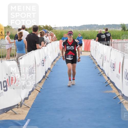 22.06.2025 - Viking Triathlon MichiJ http://msf.ph/oto/8117541 22.06.2025 16:27:45 Ziel 142, 633 meine-sportfotos.de