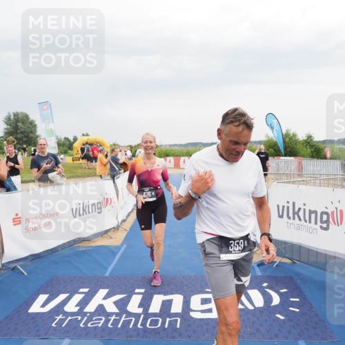 22.06.2025 - Viking Triathlon MichiJ http://msf.ph/oto/8117607 22.06.2025 16:53:38 Ziel 359, 436 meine-sportfotos.de