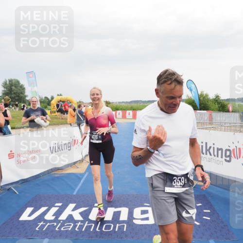 22.06.2025 - Viking Triathlon MichiJ http://msf.ph/oto/8117623 22.06.2025 16:53:38 Ziel 359, 436 meine-sportfotos.de