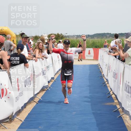 22.06.2025 - Viking Triathlon MichiJ http://msf.ph/oto/8117642 22.06.2025 14:56:39 Ziel 352 meine-sportfotos.de