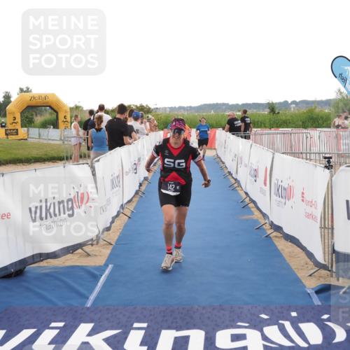 22.06.2025 - Viking Triathlon MichiJ http://msf.ph/oto/8117647 22.06.2025 16:27:47 Ziel 142, 633 meine-sportfotos.de