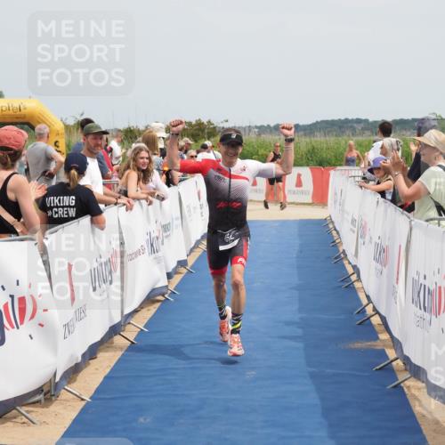 22.06.2025 - Viking Triathlon MichiJ http://msf.ph/oto/8117651 22.06.2025 14:56:39 Ziel 352 meine-sportfotos.de