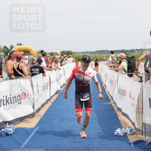22.06.2025 - Viking Triathlon MichiJ http://msf.ph/oto/8117717 22.06.2025 14:56:40 Ziel 352 meine-sportfotos.de