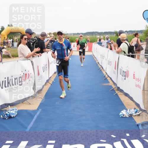 22.06.2025 - Viking Triathlon MichiJ http://msf.ph/oto/8117741 22.06.2025 15:07:35 Ziel 28, 113 meine-sportfotos.de