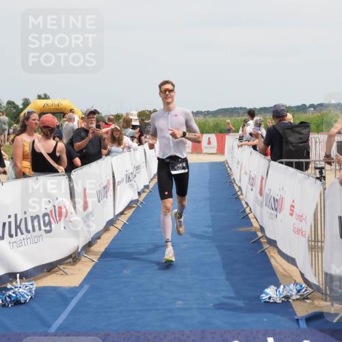 22.06.2025 - Viking Triathlon MichiJ http://msf.ph/oto/8117920 22.06.2025 14:56:51 Ziel 435 meine-sportfotos.de