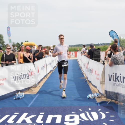 22.06.2025 - Viking Triathlon MichiJ http://msf.ph/oto/8117957 22.06.2025 14:56:51 Ziel 435 meine-sportfotos.de