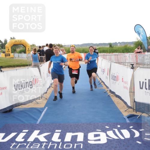 22.06.2025 - Viking Triathlon MichiJ http://msf.ph/oto/8117975 22.06.2025 16:27:51 Ziel 142, 633 meine-sportfotos.de
