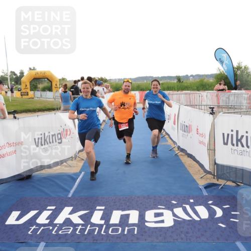 22.06.2025 - Viking Triathlon MichiJ http://msf.ph/oto/8118005 22.06.2025 16:27:51 Ziel 142, 633 meine-sportfotos.de