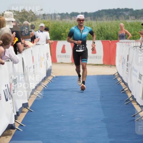 22.06.2025 - Viking Triathlon MichiJ http://msf.ph/oto/8118076 22.06.2025 14:57:22 Ziel 451 meine-sportfotos.de