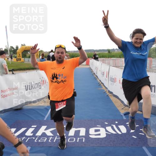 22.06.2025 - Viking Triathlon MichiJ http://msf.ph/oto/8118104 22.06.2025 16:27:52 Ziel 633 meine-sportfotos.de
