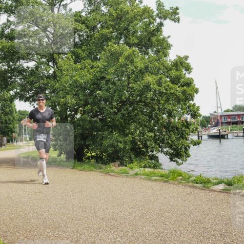 22.06.2025 - Viking Triathlon KatJ http://msf.ph/oto/8118144 22.06.2025 15:10:01 Laufen 306 meine-sportfotos.de
