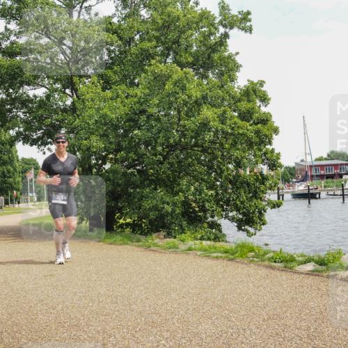 22.06.2025 - Viking Triathlon KatJ http://msf.ph/oto/8118159 22.06.2025 15:10:01 Laufen 306 meine-sportfotos.de