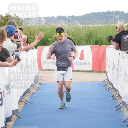 22.06.2025 - Viking Triathlon MichiJ http://msf.ph/oto/8118168 22.06.2025 16:28:05 Ziel 31, 285 meine-sportfotos.de