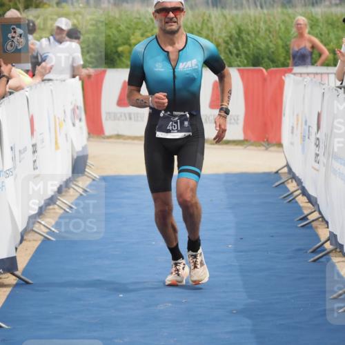22.06.2025 - Viking Triathlon MichiJ http://msf.ph/oto/8118198 22.06.2025 14:57:23 Ziel 451 meine-sportfotos.de
