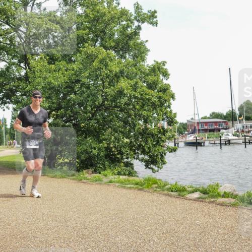 22.06.2025 - Viking Triathlon KatJ http://msf.ph/oto/8118199 22.06.2025 15:10:01 Laufen 306 meine-sportfotos.de