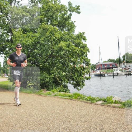 22.06.2025 - Viking Triathlon KatJ http://msf.ph/oto/8118215 22.06.2025 15:10:01 Laufen 306 meine-sportfotos.de