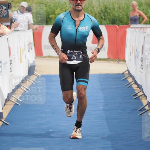 22.06.2025 - Viking Triathlon MichiJ http://msf.ph/oto/8118218 22.06.2025 14:57:24 Ziel 451 meine-sportfotos.de