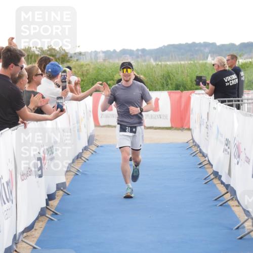 22.06.2025 - Viking Triathlon MichiJ http://msf.ph/oto/8118225 22.06.2025 16:28:06 Ziel 31, 285, 601 meine-sportfotos.de