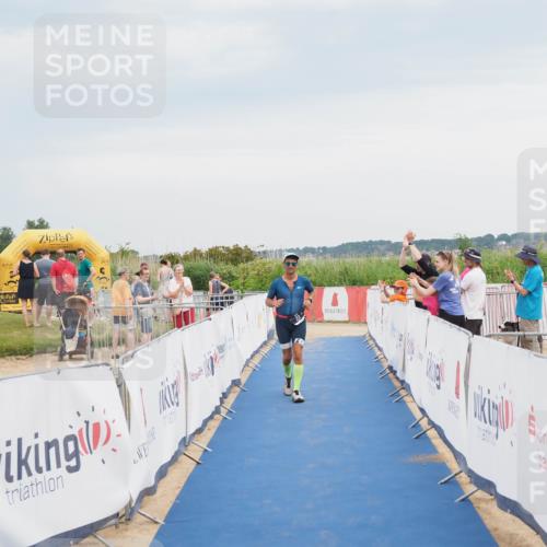 22.06.2025 - Viking Triathlon MichiJ http://msf.ph/oto/8118233 22.06.2025 16:56:14 Ziel 23 meine-sportfotos.de