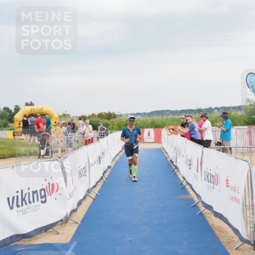 22.06.2025 - Viking Triathlon MichiJ http://msf.ph/oto/8118300 22.06.2025 16:56:15 Ziel 23 meine-sportfotos.de