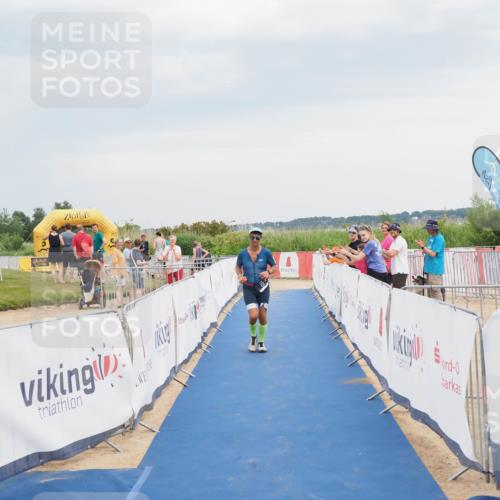 22.06.2025 - Viking Triathlon MichiJ http://msf.ph/oto/8118309 22.06.2025 16:56:15 Ziel 23 meine-sportfotos.de
