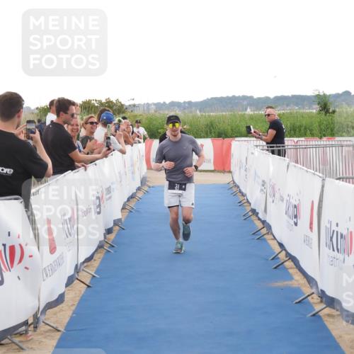 22.06.2025 - Viking Triathlon MichiJ http://msf.ph/oto/8118318 22.06.2025 16:28:07 Ziel 31, 285, 601 meine-sportfotos.de