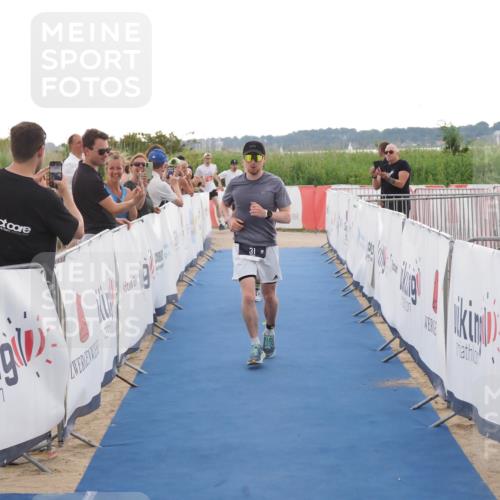 22.06.2025 - Viking Triathlon MichiJ http://msf.ph/oto/8118374 22.06.2025 16:28:07 Ziel 31, 285, 601 meine-sportfotos.de