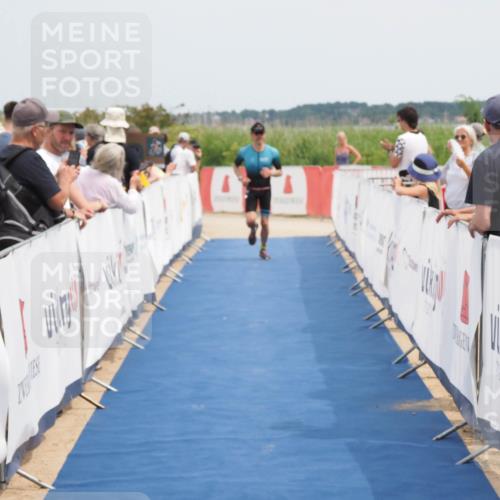 22.06.2025 - Viking Triathlon MichiJ http://msf.ph/oto/8118380 22.06.2025 14:57:35 Ziel 316 meine-sportfotos.de