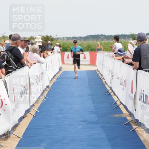 22.06.2025 - Viking Triathlon MichiJ http://msf.ph/oto/8118397 22.06.2025 14:57:35 Ziel 316 meine-sportfotos.de