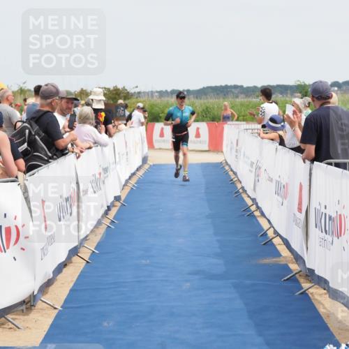 22.06.2025 - Viking Triathlon MichiJ http://msf.ph/oto/8118423 22.06.2025 14:57:36 Ziel 316 meine-sportfotos.de