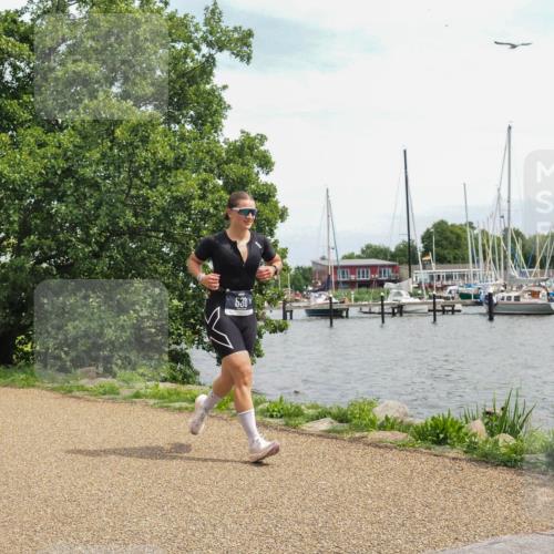 22.06.2025 - Viking Triathlon KatJ http://msf.ph/oto/8118504 22.06.2025 15:10:34 Laufen 530 meine-sportfotos.de