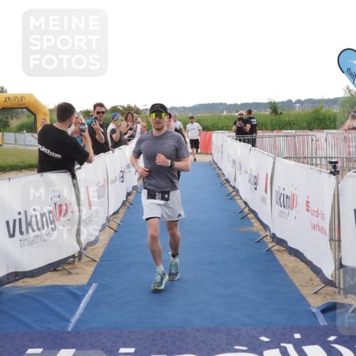 22.06.2025 - Viking Triathlon MichiJ http://msf.ph/oto/8118520 22.06.2025 16:28:09 Ziel 31, 285, 601 meine-sportfotos.de