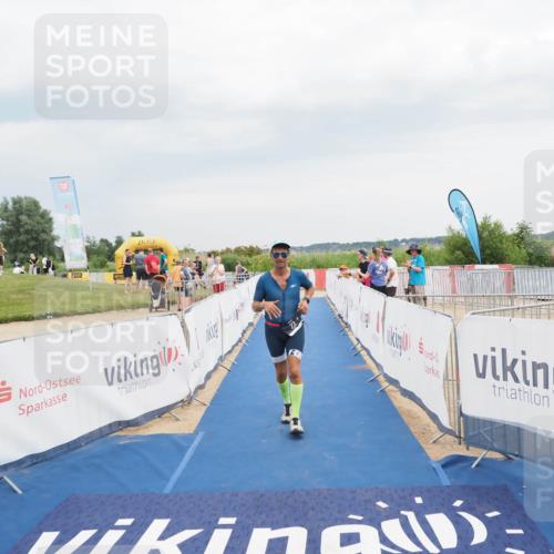 22.06.2025 - Viking Triathlon MichiJ http://msf.ph/oto/8118537 22.06.2025 16:56:17 Ziel 23 meine-sportfotos.de