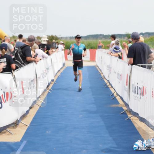 22.06.2025 - Viking Triathlon MichiJ http://msf.ph/oto/8118558 22.06.2025 14:57:37 Ziel 316 meine-sportfotos.de