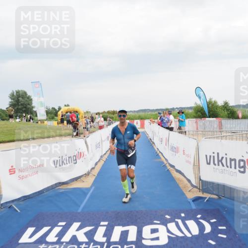 22.06.2025 - Viking Triathlon MichiJ http://msf.ph/oto/8118579 22.06.2025 16:56:18 Ziel 23 meine-sportfotos.de