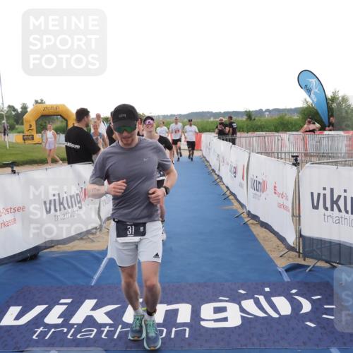 22.06.2025 - Viking Triathlon MichiJ http://msf.ph/oto/8118606 22.06.2025 16:28:10 Ziel 31, 285, 601 meine-sportfotos.de
