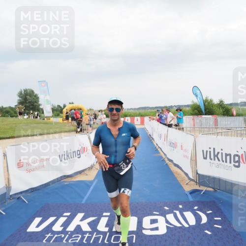 22.06.2025 - Viking Triathlon MichiJ http://msf.ph/oto/8118657 22.06.2025 16:56:19 Ziel 23 meine-sportfotos.de