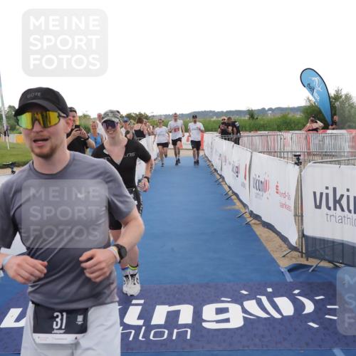 22.06.2025 - Viking Triathlon MichiJ http://msf.ph/oto/8118663 22.06.2025 16:28:10 Ziel 31, 285, 601 meine-sportfotos.de