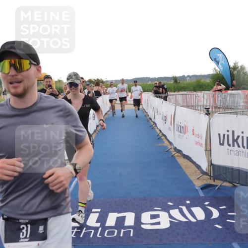 22.06.2025 - Viking Triathlon MichiJ http://msf.ph/oto/8118672 22.06.2025 16:28:11 Ziel 31, 285, 601 meine-sportfotos.de