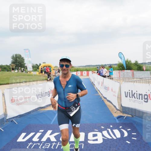 22.06.2025 - Viking Triathlon MichiJ http://msf.ph/oto/8118676 22.06.2025 16:56:19 Ziel 23 meine-sportfotos.de