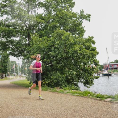 22.06.2025 - Viking Triathlon KatJ http://msf.ph/oto/8118683 22.06.2025 15:11:49 Laufen 249 meine-sportfotos.de