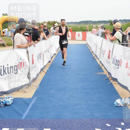 22.06.2025 - Viking Triathlon MichiJ http://msf.ph/oto/8118724 22.06.2025 15:08:27 Ziel 265, 411 meine-sportfotos.de