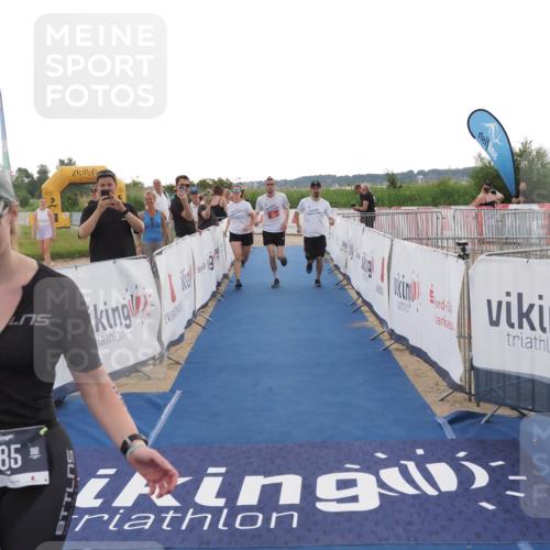 22.06.2025 - Viking Triathlon MichiJ http://msf.ph/oto/8118764 22.06.2025 16:28:12 Ziel 31, 285, 601 meine-sportfotos.de
