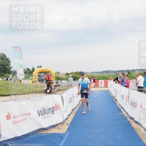 22.06.2025 - Viking Triathlon MichiJ http://msf.ph/oto/8118799 22.06.2025 16:59:18 Ziel 26 meine-sportfotos.de